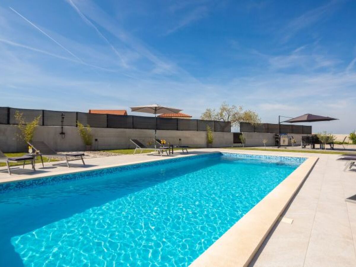 Villa Lacus avec piscine privée et vue sur le lac - Photo 51