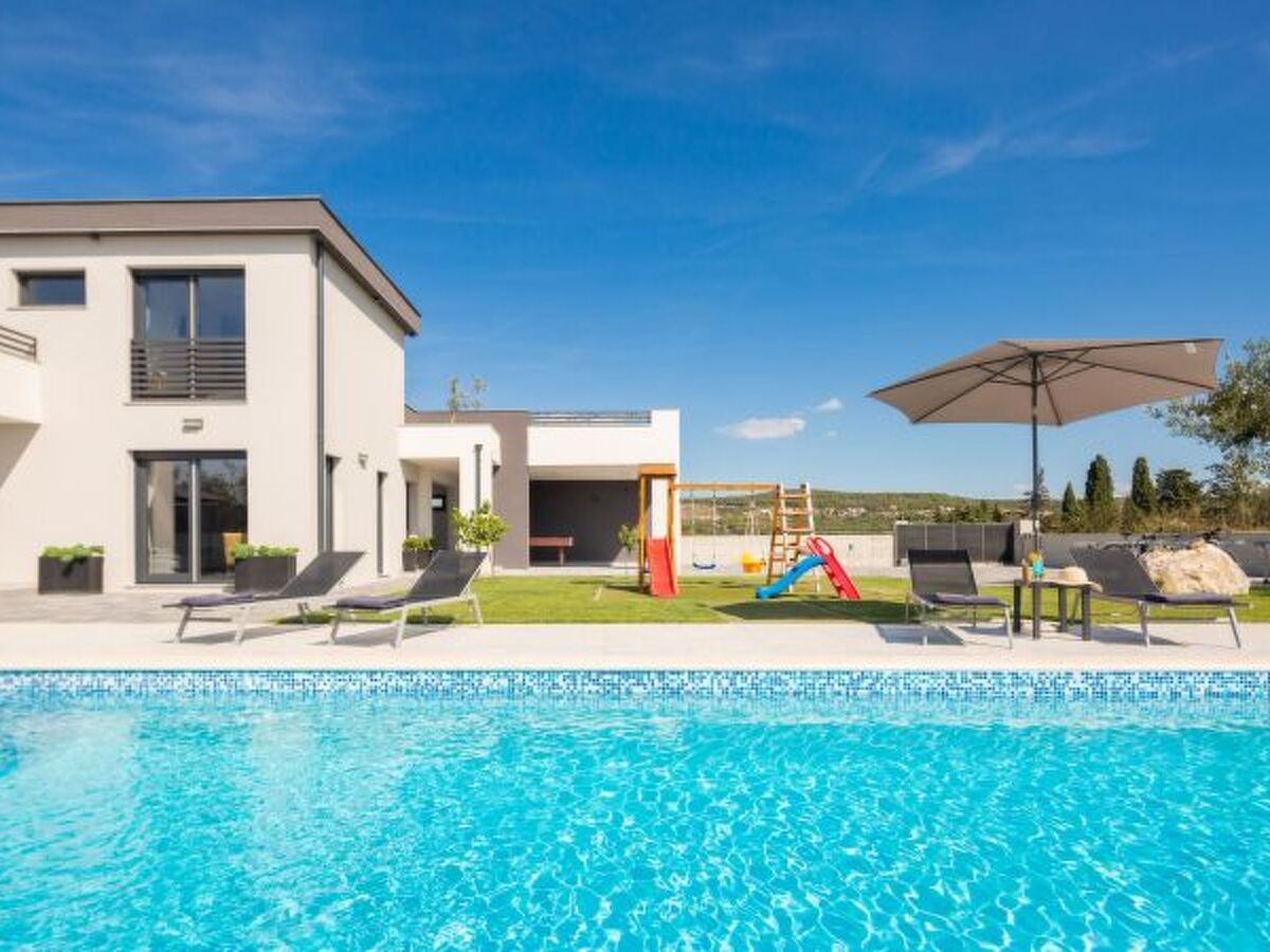 Villa Lacus avec piscine privée et vue sur le lac - Photo 52