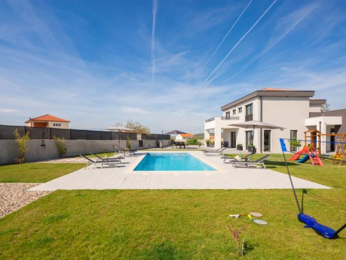 Villa Lacus avec piscine privée et vue sur le lac - Photo 53