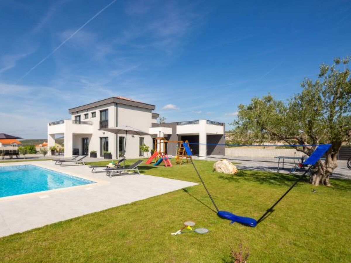 Villa Lacus avec piscine privée et vue sur le lac - Photo 54