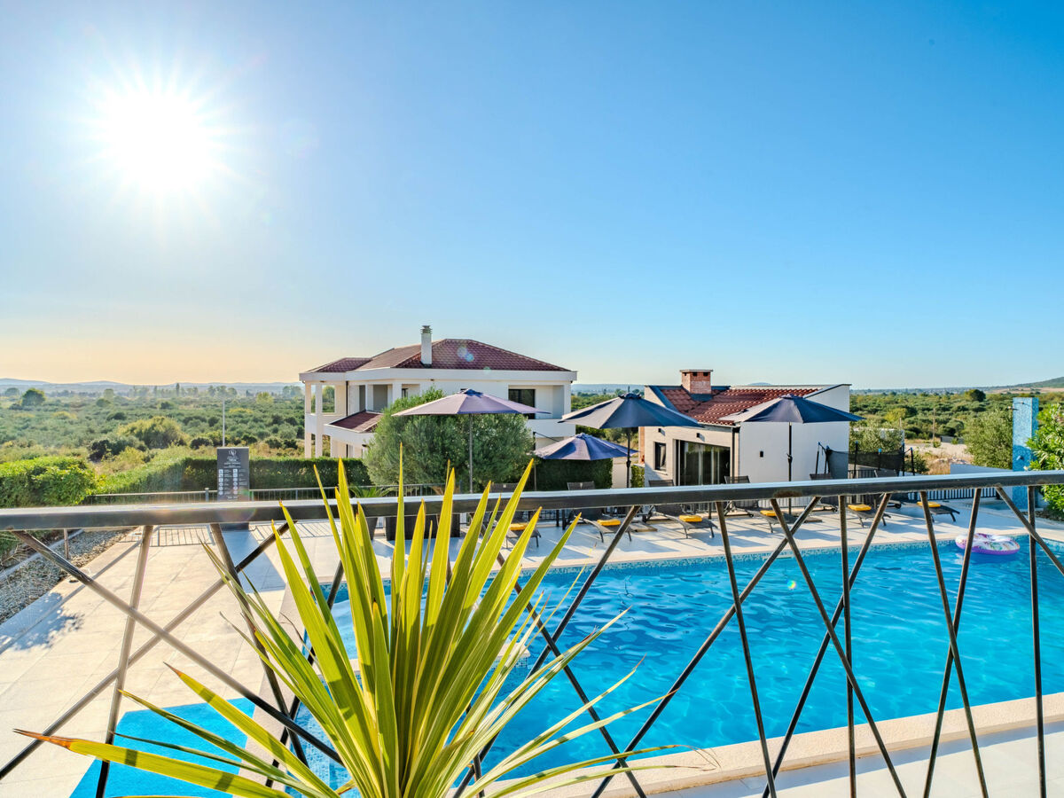 Villa Lara à Vrana : piscine privée, 4 chambres - Photo 4