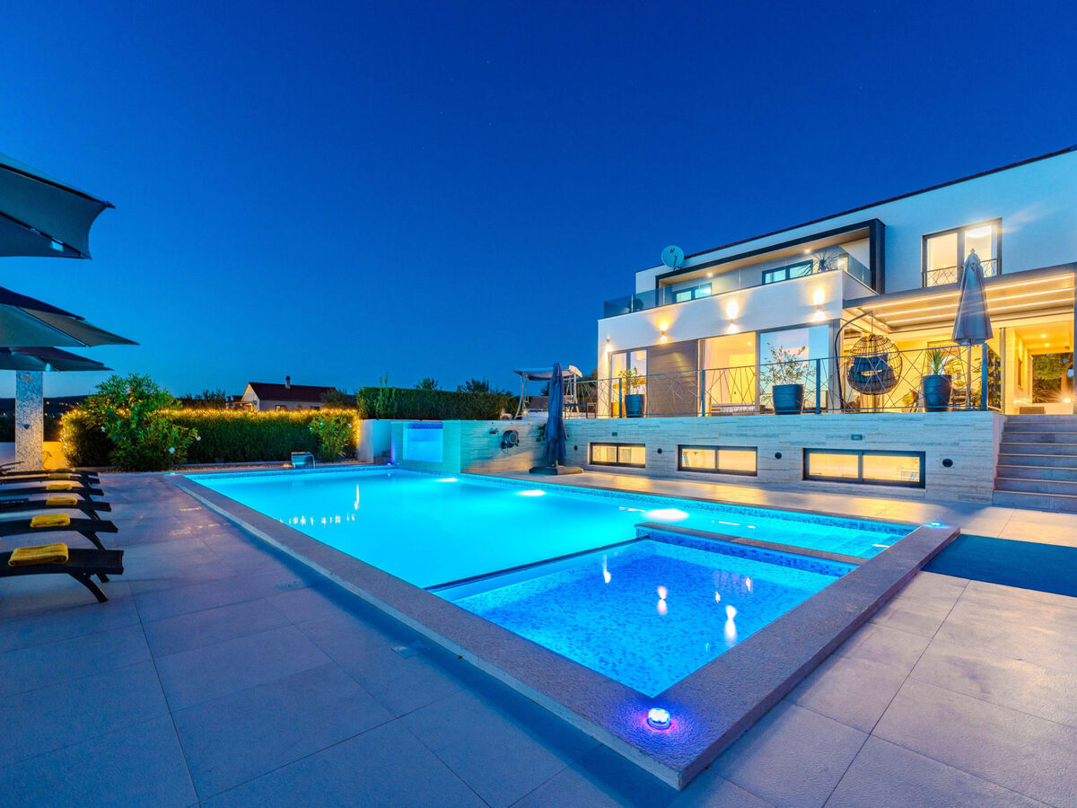 Villa Lara à Vrana : piscine privée, 4 chambres - Photo 18