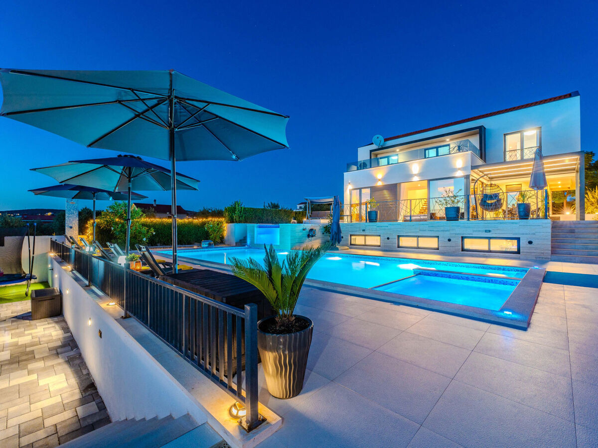 Villa Lara à Vrana : piscine privée, 4 chambres - Photo 19