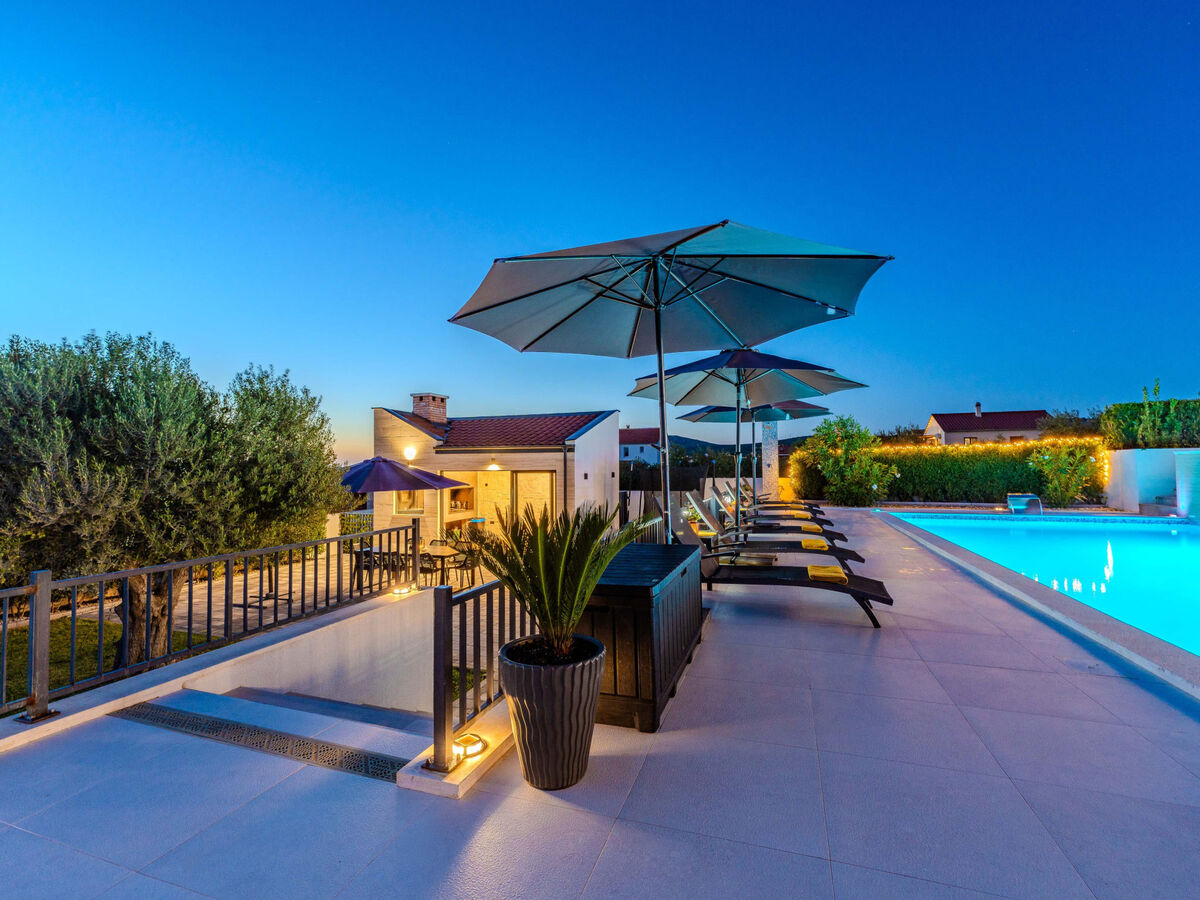 Villa Lara à Vrana : piscine privée, 4 chambres - Photo 21