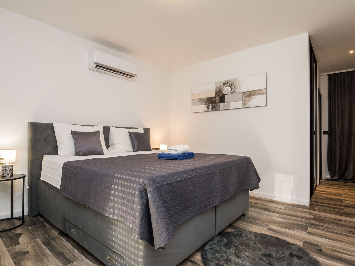 Villa Lara à Vrana : piscine privée, 4 chambres - Photo 36