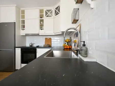 Maison Marija avec piscine privée à Bukovic : photo 16