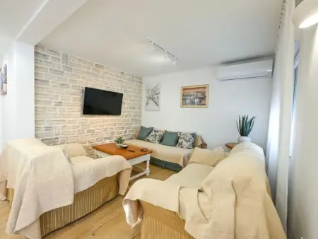 Maison Marija avec piscine privée à Bukovic : photo 23