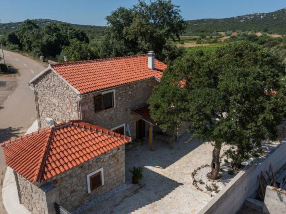 Villa Stone Marita, 4 chambres avec piscine à Budak - Photo 4