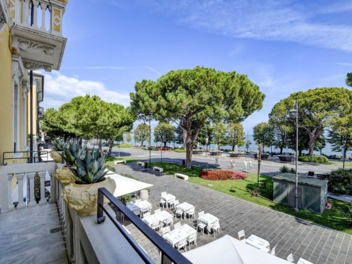 Collo Lungo Giallo, appartement vue lac à Desenzano - Photo 8