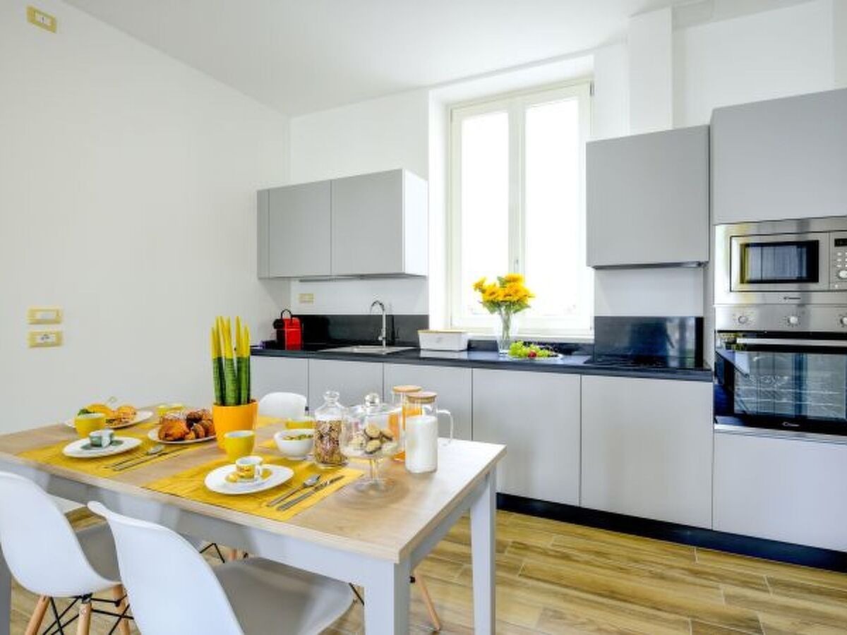 Collo Lungo Giallo, appartement vue lac à Desenzano - Photo 14