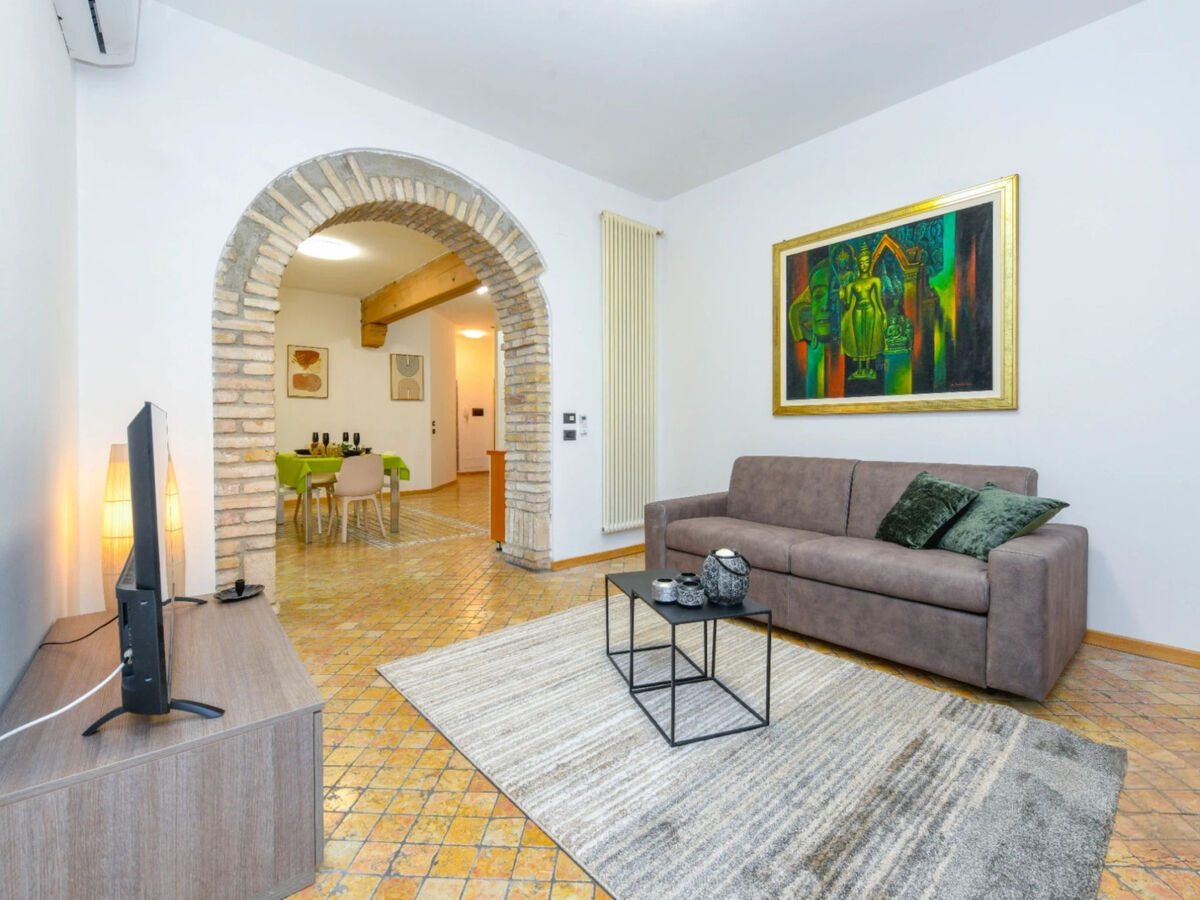 Appartement rénové 2025 vue lac à Desenzano del Garda - Photo 6