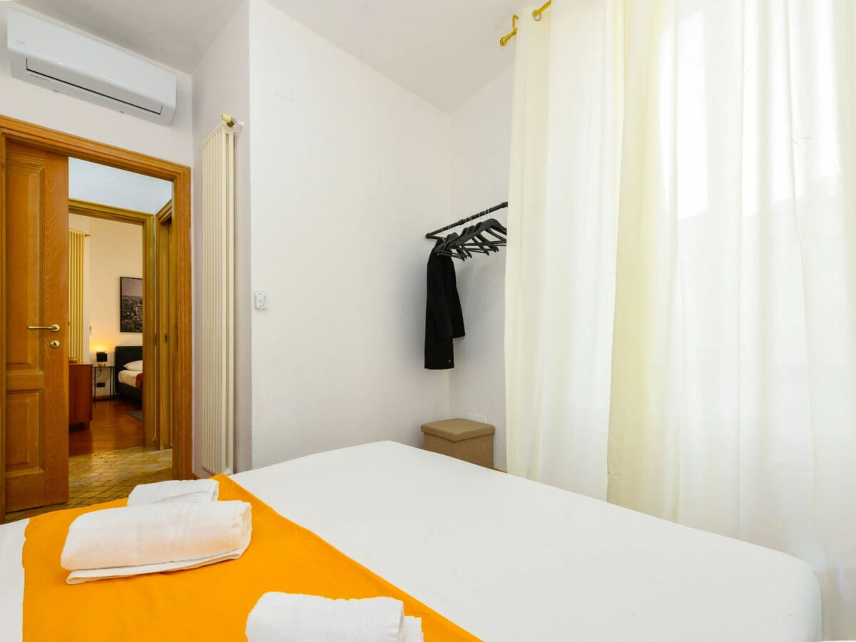 Appartement rénové 2025 vue lac à Desenzano del Garda - Photo 26