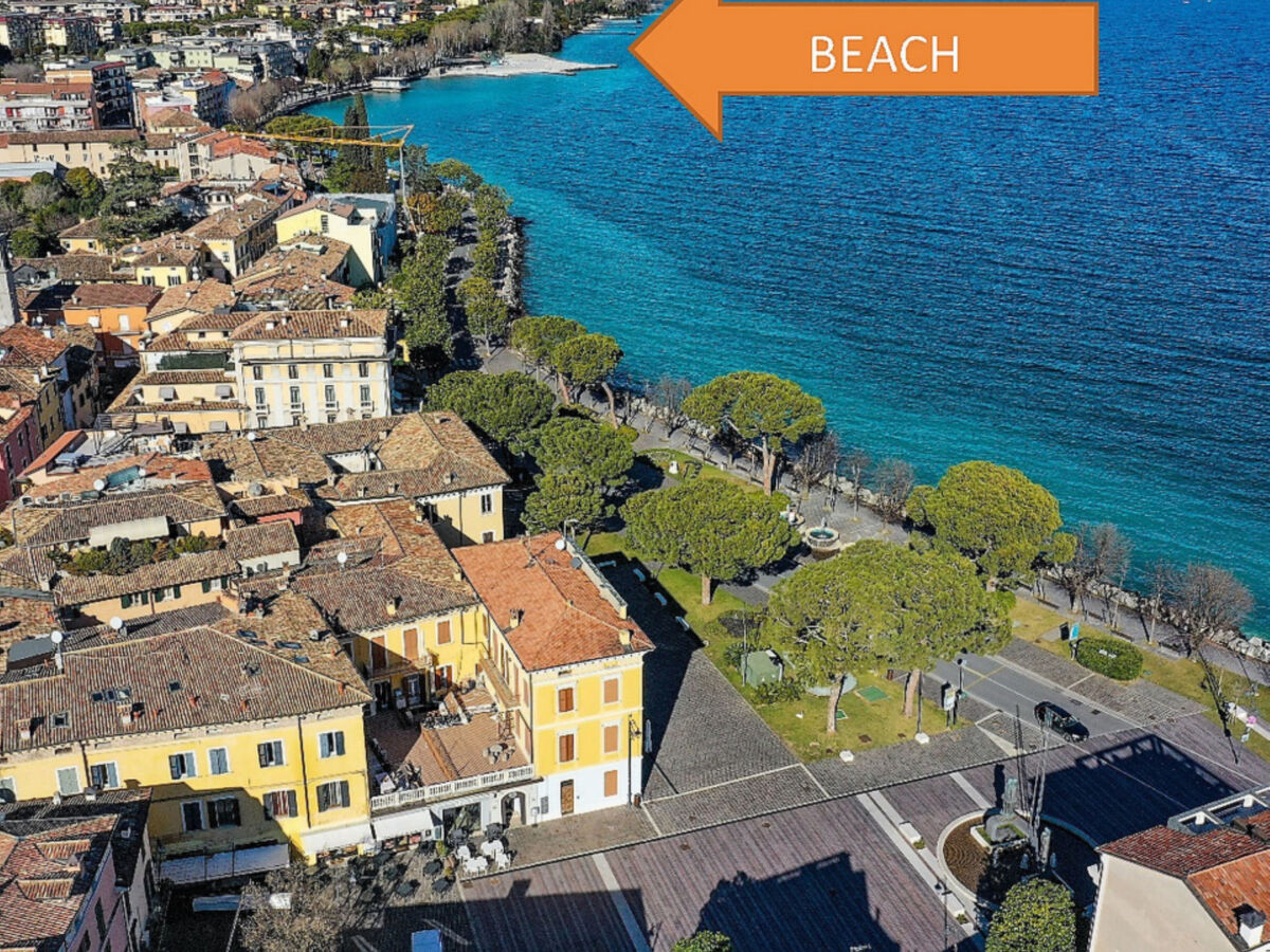 Appartement rénové 2025 vue lac à Desenzano del Garda - Photo 29