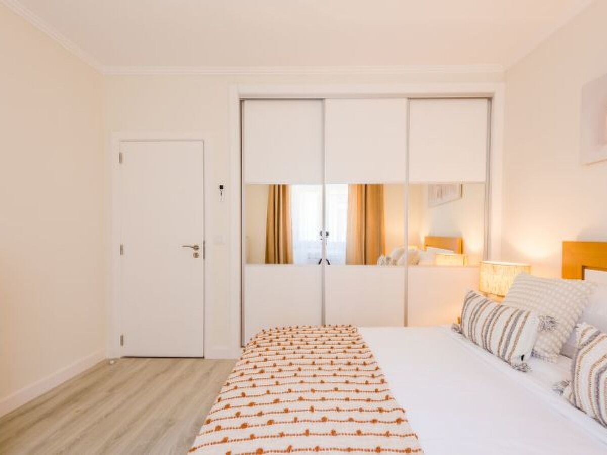 Appartement 3 chambres rénové au cœur de Lisbonne - Photo 6