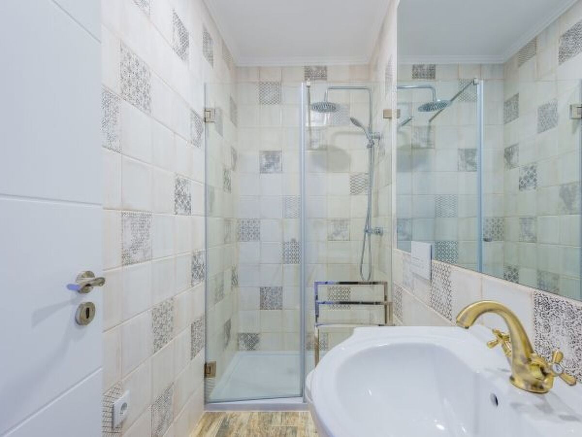 Appartement 3 chambres rénové au cœur de Lisbonne - Photo 15