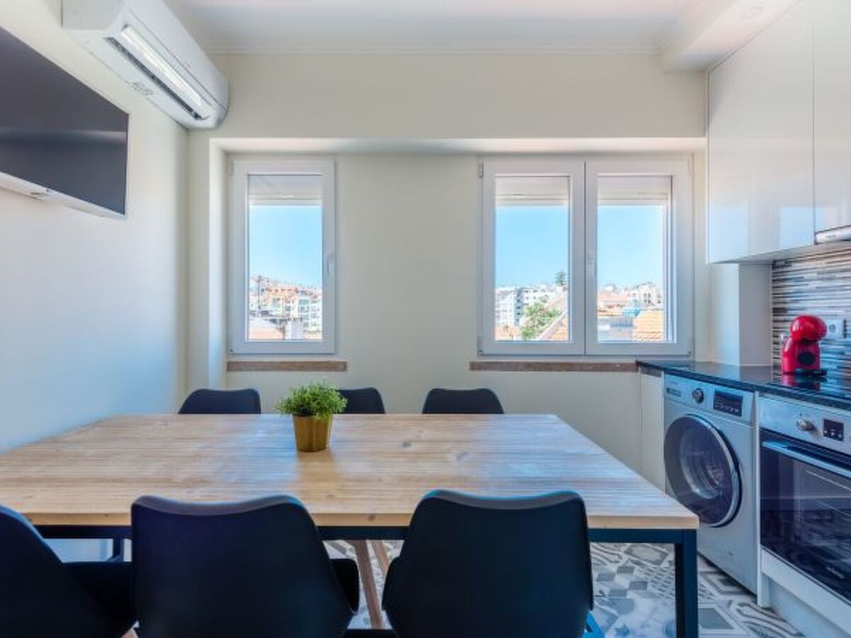 Appartement 3 chambres rénové, centre Lisbonne - Photo 8