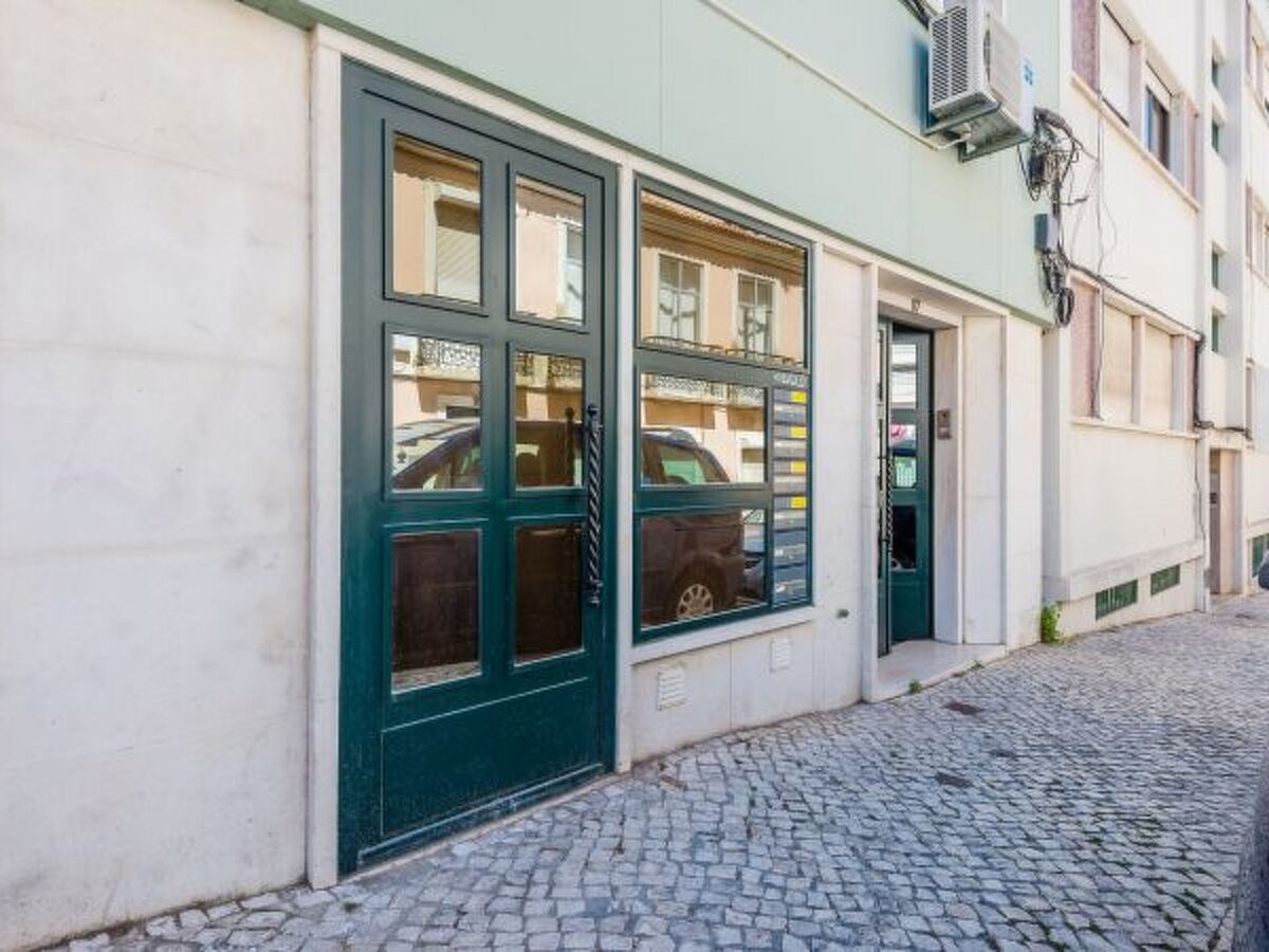 Appartement 3 chambres avec jardin au cœur de Lisbonne - Photo 36