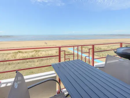 Location appartement à Châtelaillon Plage, Appartement T2 en Front de Mer avec Balcon, Wifi et Parking - Châtelaillon-Plage