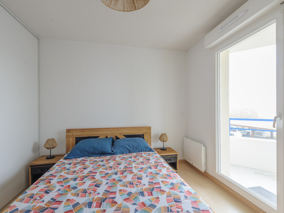 Appartement 41m² rénové, terrasse 20m², parking privé - Photo 9