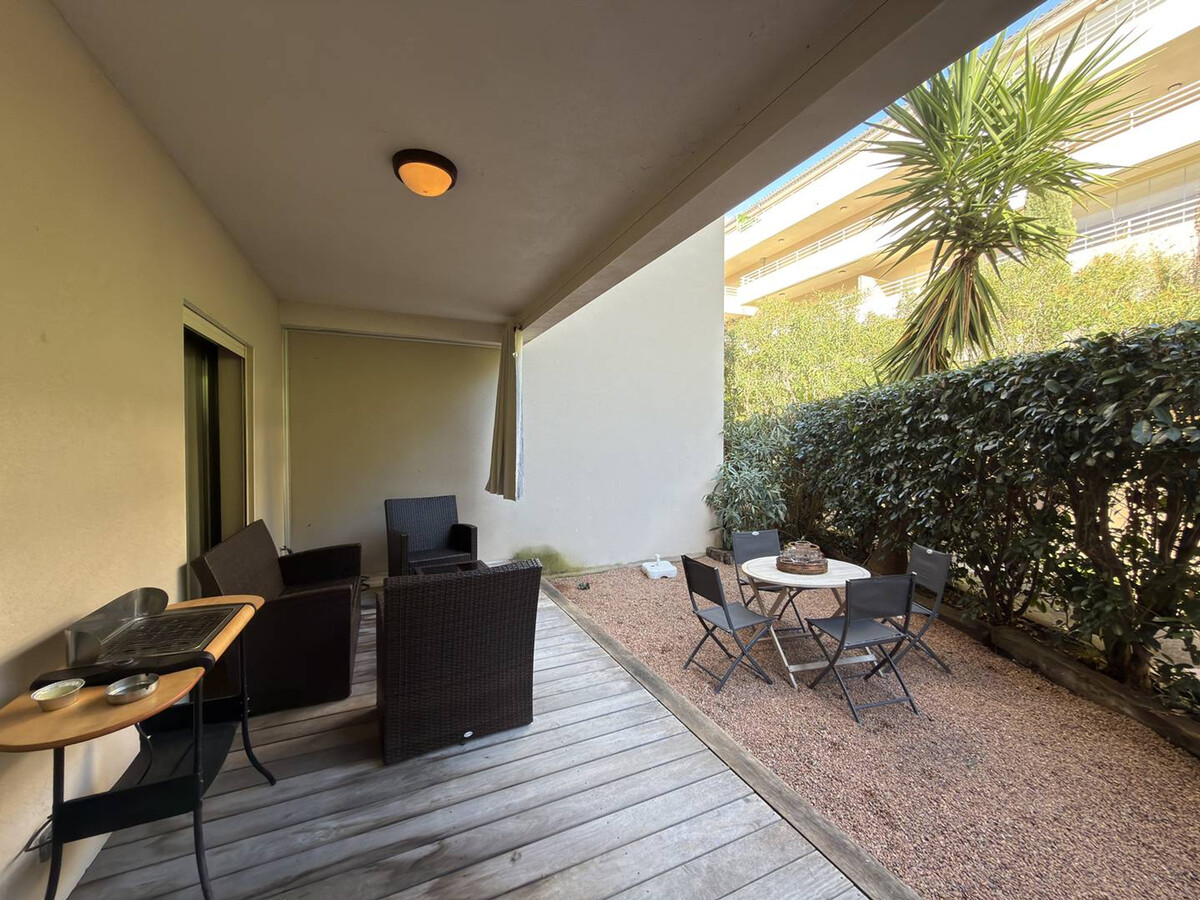 T2 Propriano centre avec terrasse jardin et parking - Photo 2
