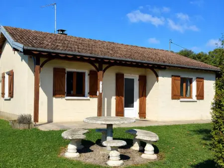 Location gite à Venisey, Maison de Charme à Venisey - Calme et Animaux Admis