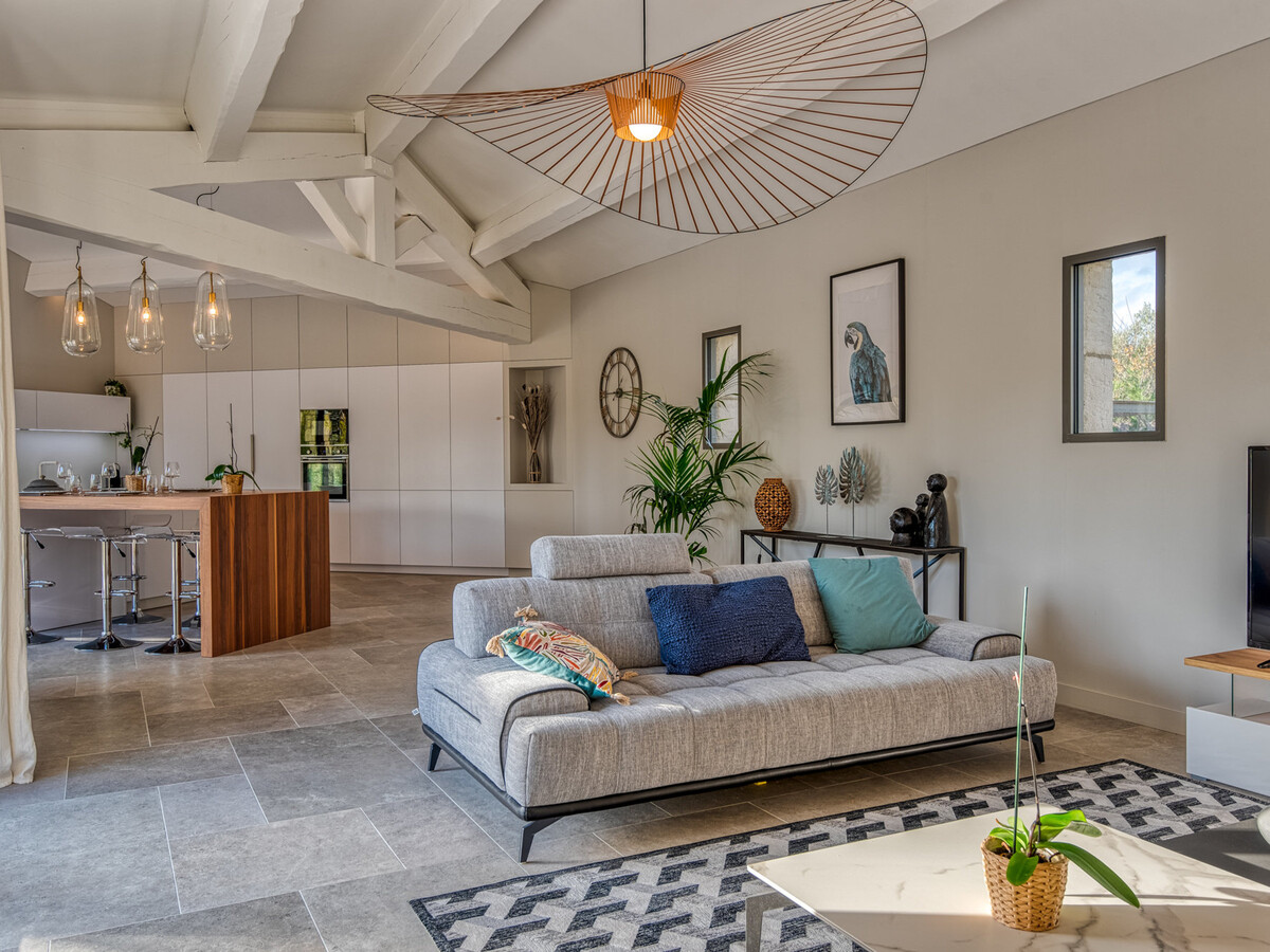 Maison contemporaine 222m² avec piscine à Maussane - Photo 8