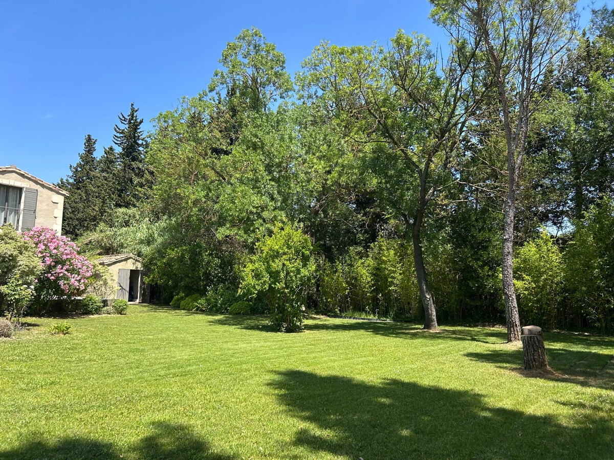 Maison contemporaine 222m² avec piscine à Maussane - Photo 26