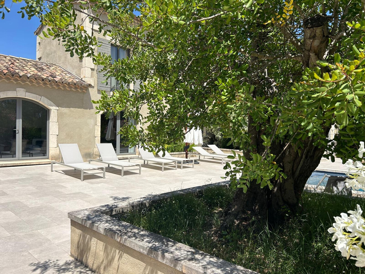 Maison contemporaine 222m² avec piscine à Maussane - Photo 29
