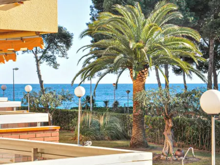 Appartement Mas d'en Gran, première ligne de mer à Cambrils : photo 27