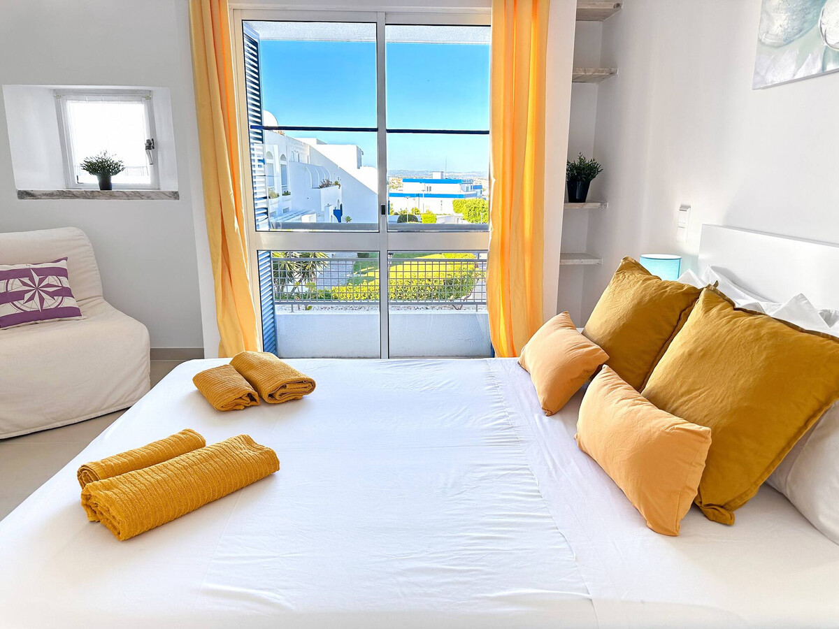 Maison de ville Alto do Moinho avec piscine et terrasse - Photo 4