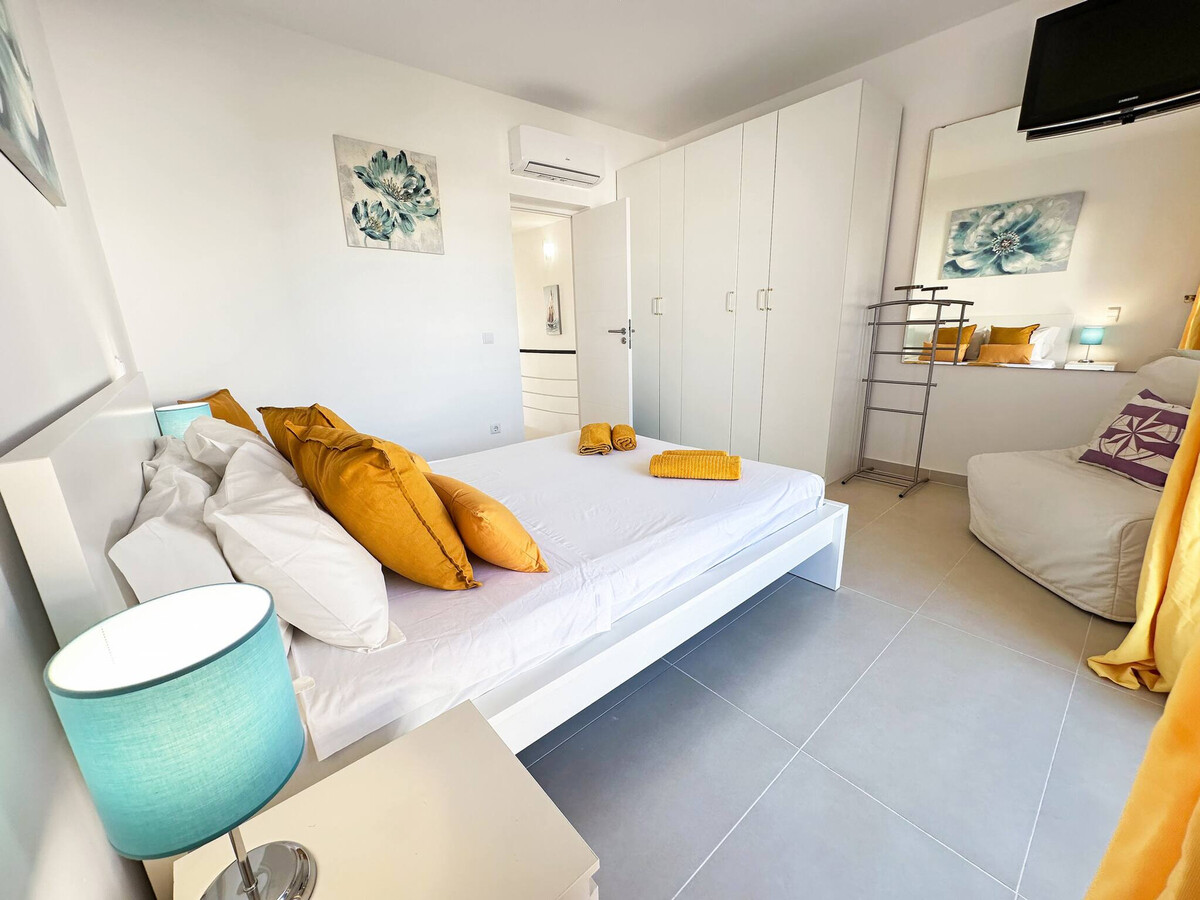Maison de ville Alto do Moinho avec piscine et terrasse - Photo 22