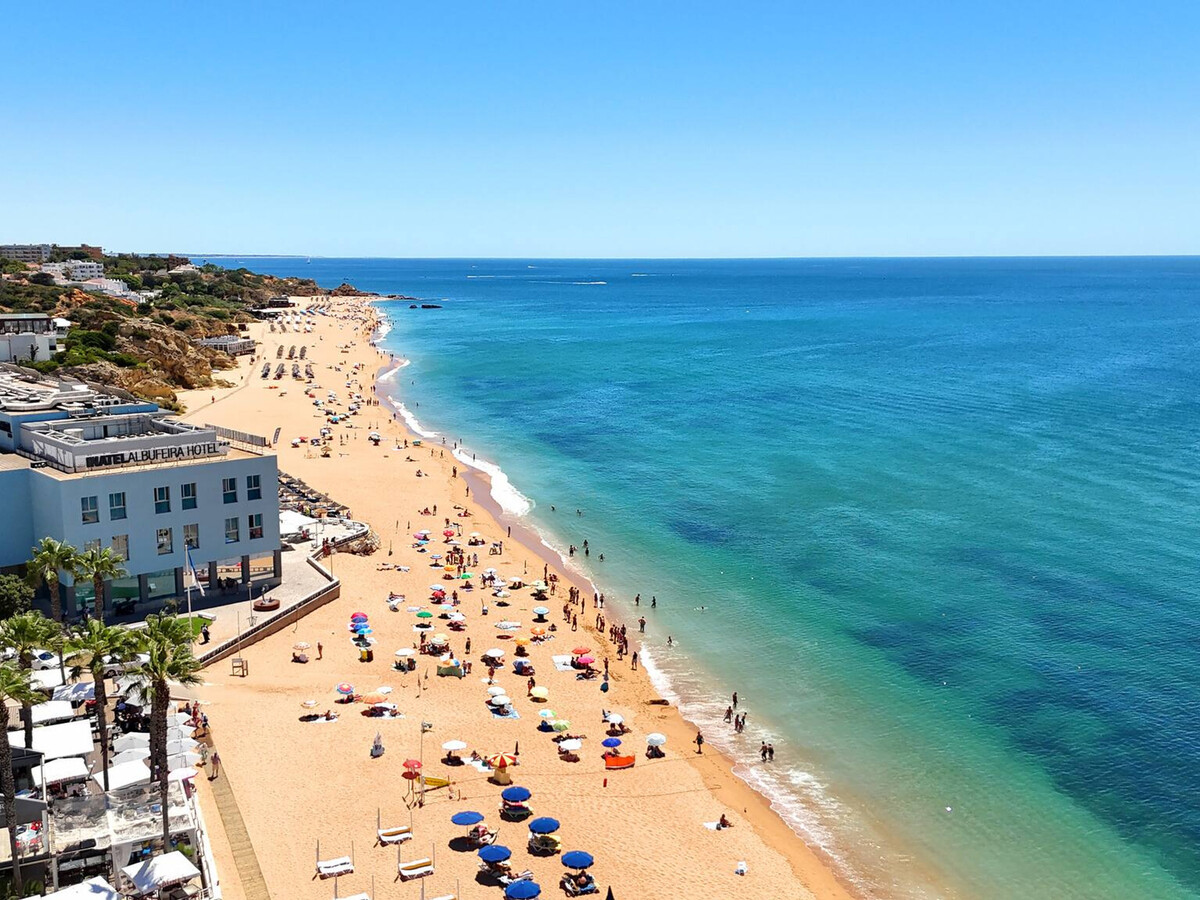 Maison sur la plage d'Albufeira avec piscine privée - Photo 7