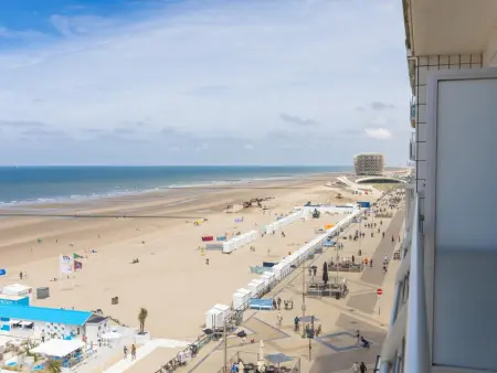 Appartement vue mer sur la digue à Middelkerke, 8 personnes : photo 4