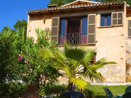 Location appartement à Cala Ratjada, Kleine Ferienwohnung mit Gemeinschaftspool