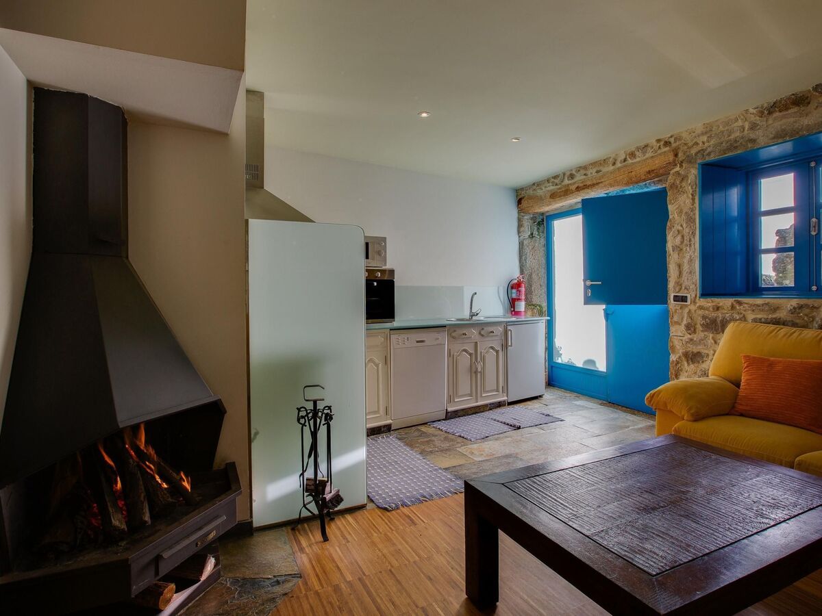 Maison rurale Oia, jardin 5000m² et rivière - Photo 2