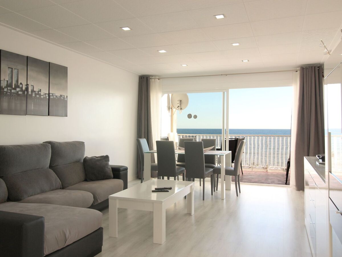 Appartement 3 chambres vue mer à Pineda de Mar - Photo 2