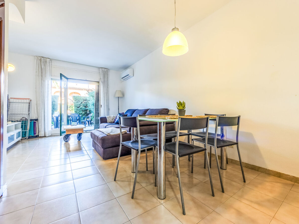 Maison Teules à Cambrils, 2 chambres, accès piscine - Photo 3