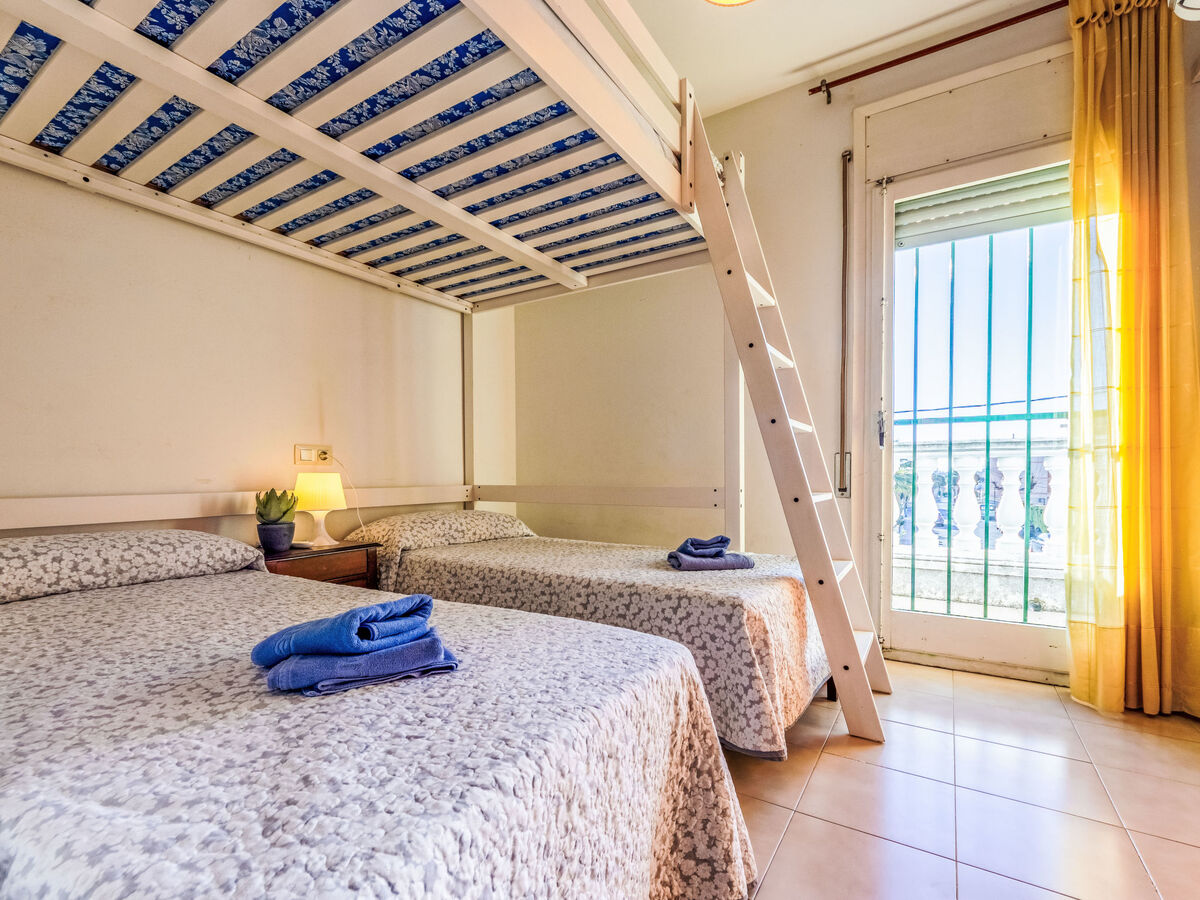 Maison Teules à Cambrils, 2 chambres, accès piscine - Photo 16