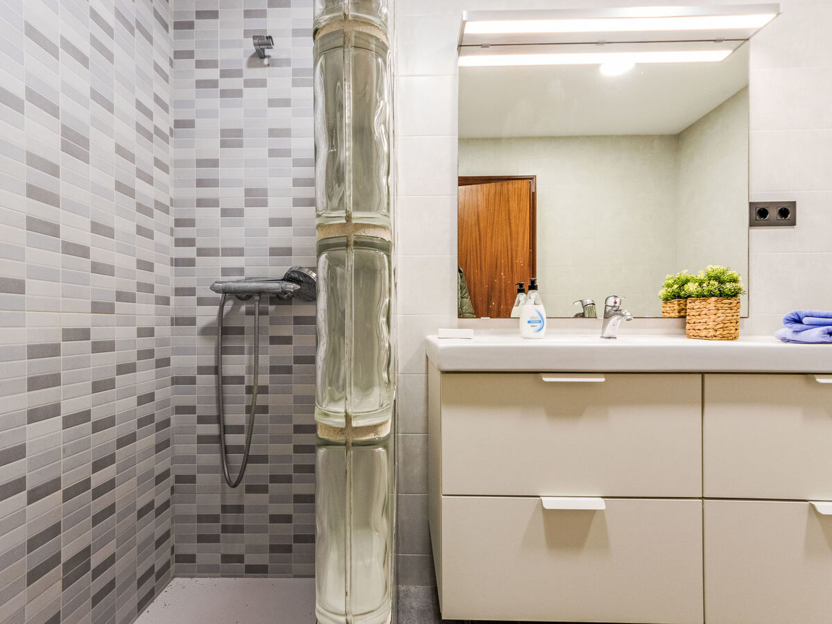Maison Teules à Cambrils, 2 chambres, accès piscine - Photo 19