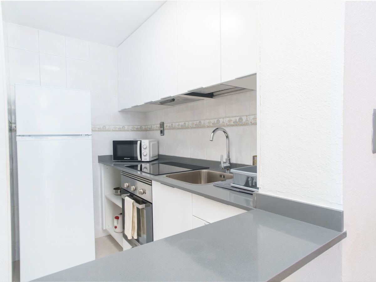 Appartement 1 ch vue mer à 30m de la plage - Photo 12