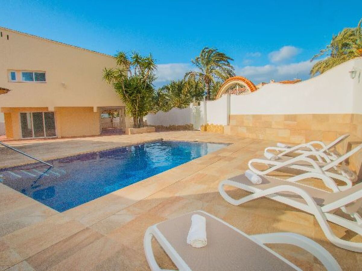 Villa Corina - Maison 3 chambres, piscine privée à Calpe - Photo 1