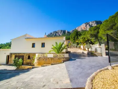 Villa Moskoa à Calpe : piscine privée et terrain de 1800 m² : photo 42