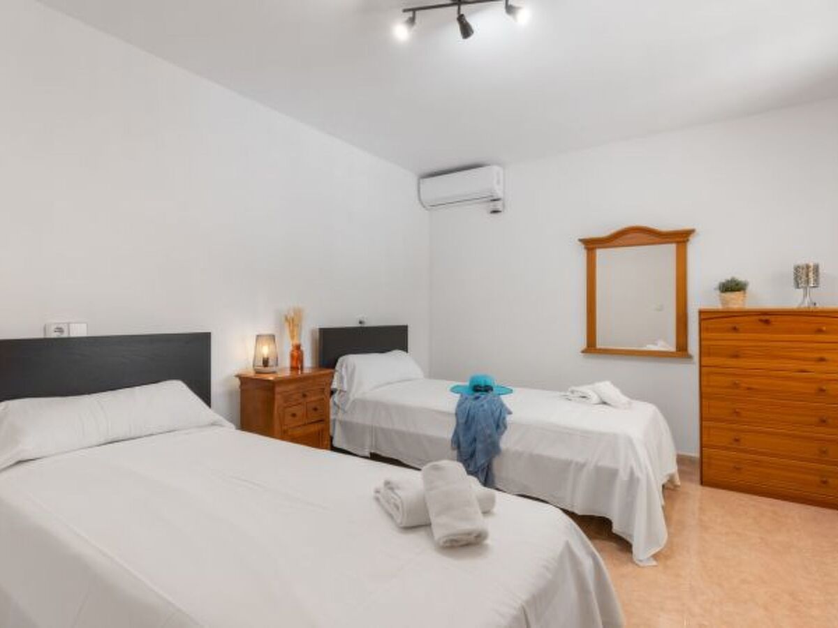 Villa Comodo : 6 chambres, piscine 8x4 à Calpe - Photo 21