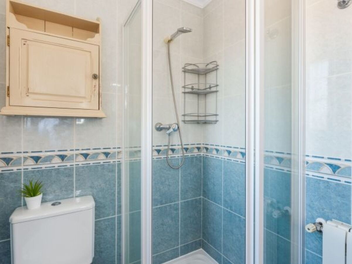 Villa Comodo : 6 chambres, piscine 8x4 à Calpe - Photo 33
