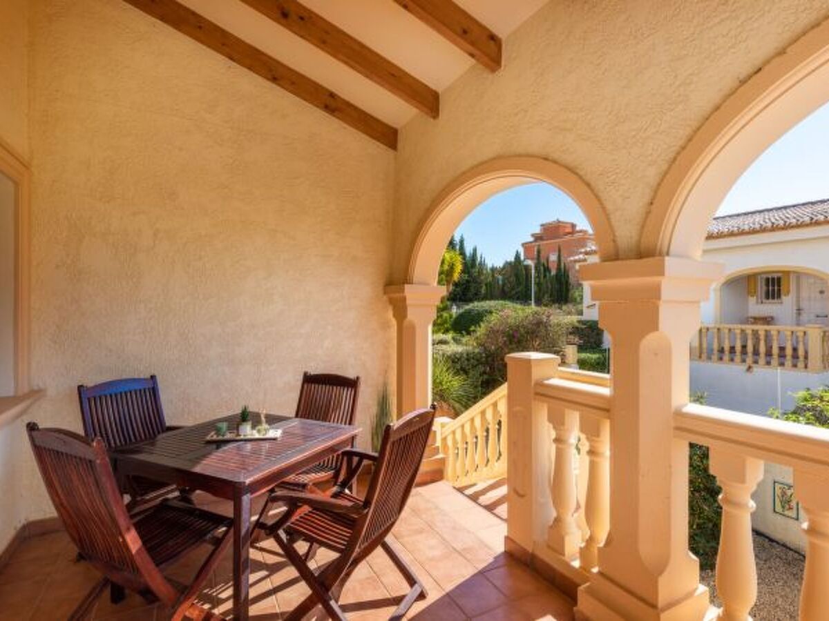 Villa Comodo : 6 chambres, piscine 8x4 à Calpe - Photo 35