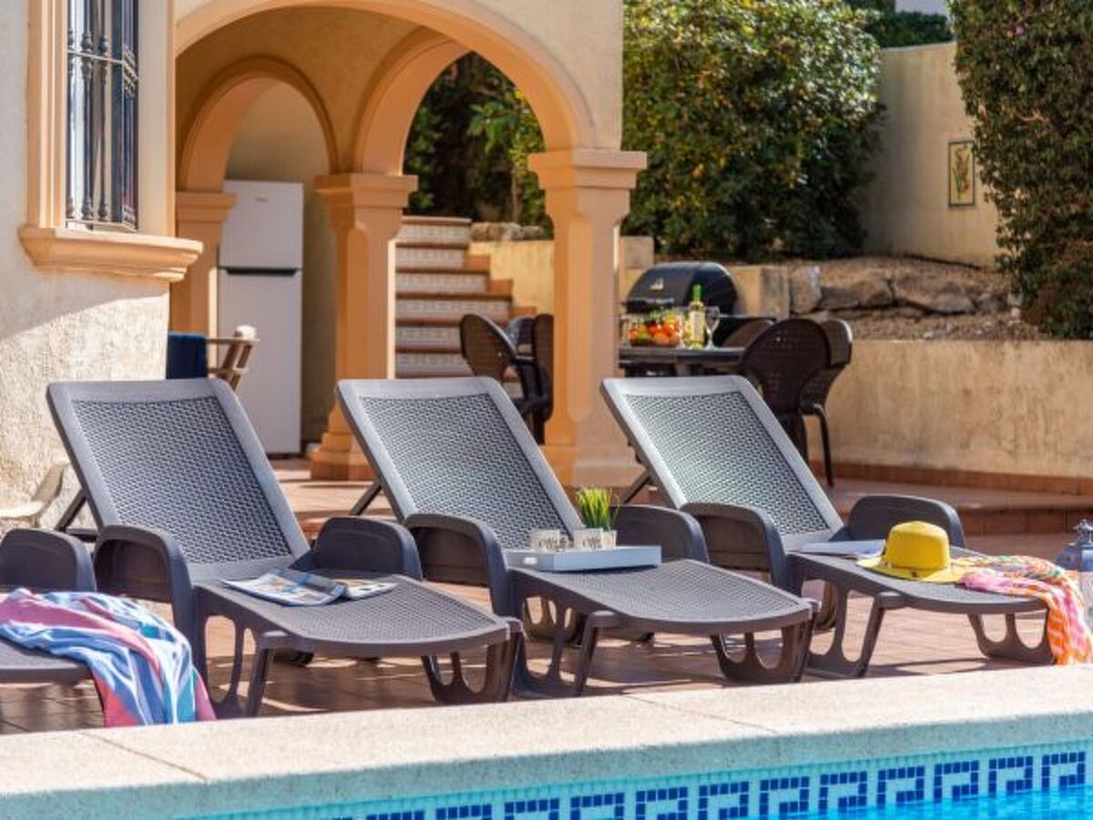 Villa Comodo : 6 chambres, piscine 8x4 à Calpe - Photo 38