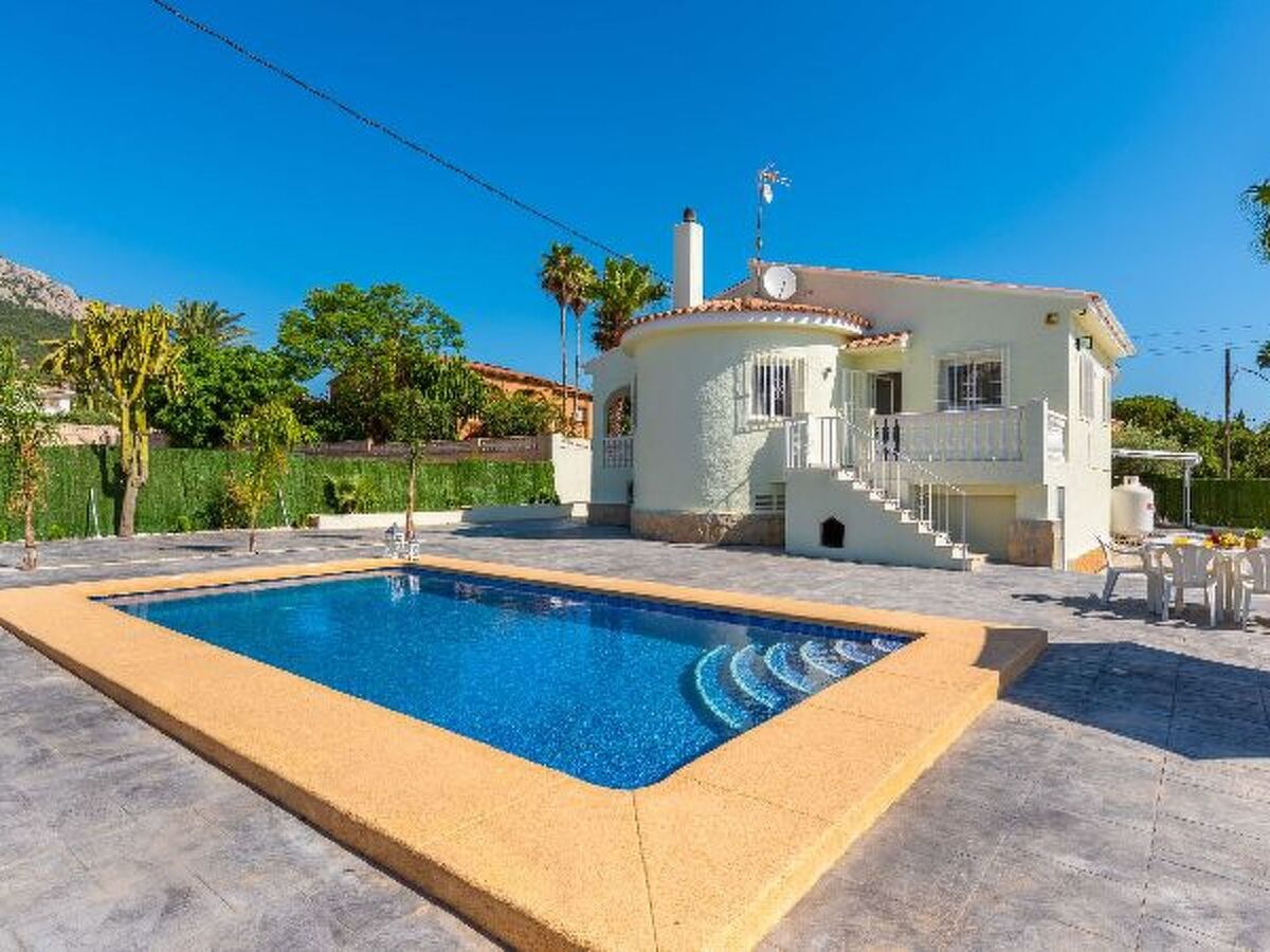 Villa Escriva - Maison 3 ch, piscine 8x4m à Calpe - Photo 1