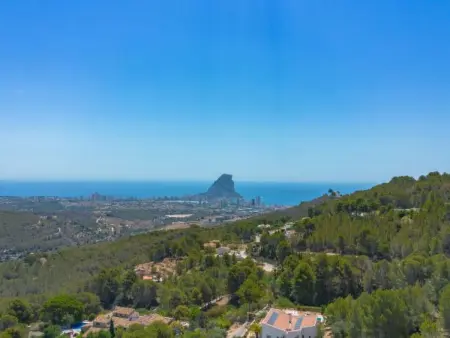 Villa Lia à Calpe : 4 chambres, terrain 800 m² : photo 4