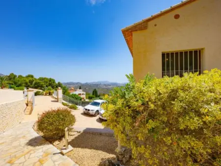 Villa Lia à Calpe : 4 chambres, terrain 800 m² : photo 13