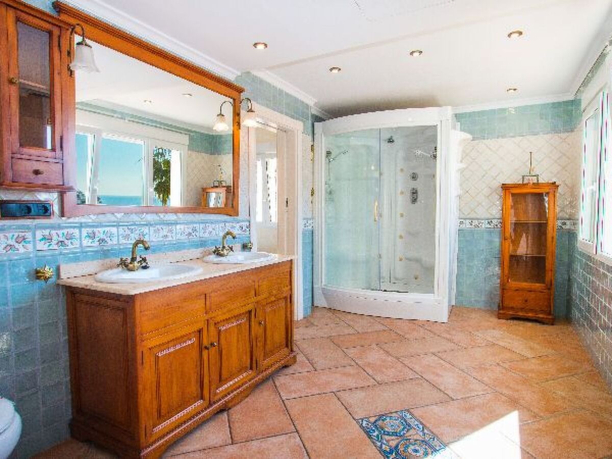Villa Encanto à Calpe : 5 chambres, 10 personnes - Photo 32